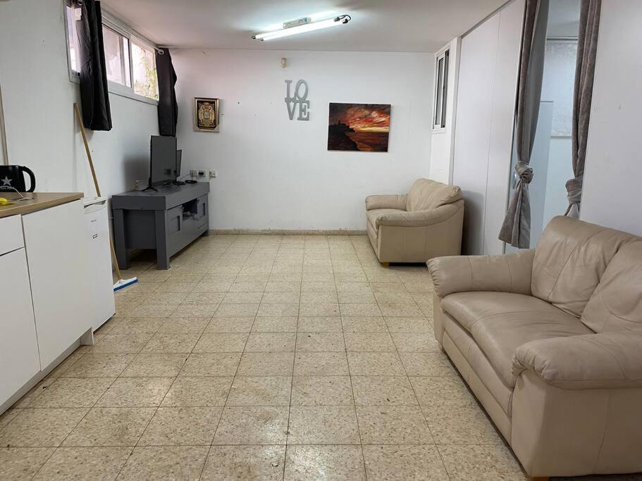 Ferienwohnung Sima Place Petach Tikva Exterior foto